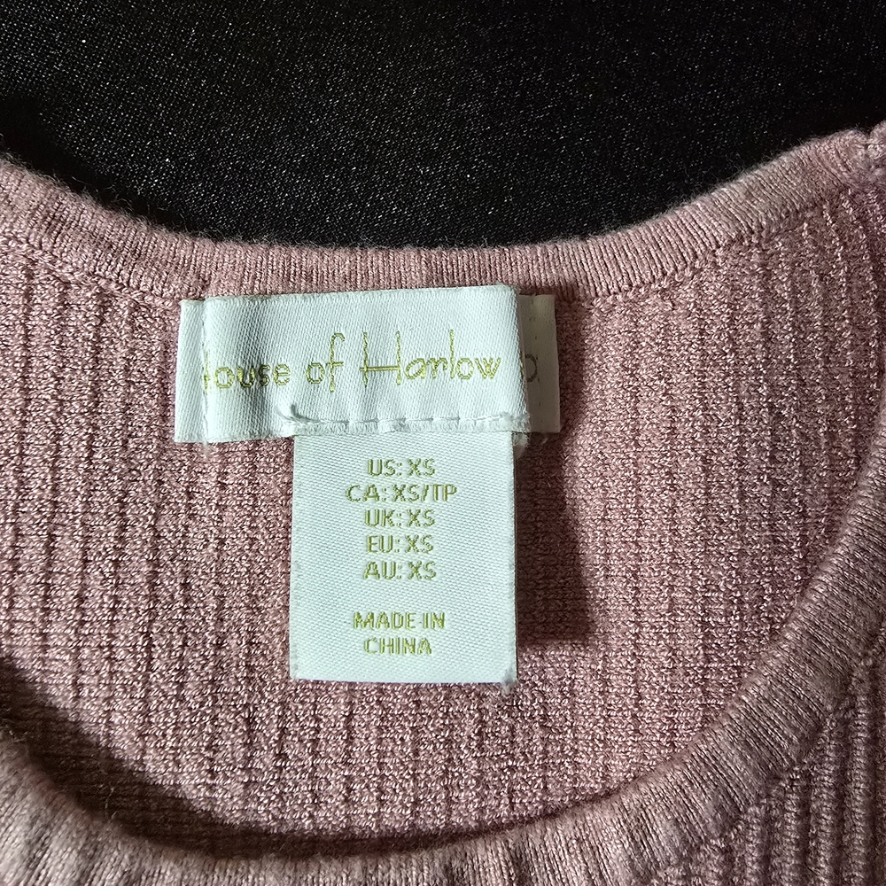 Pink Ribbed Sleeveless Top - Picture 3 of 4